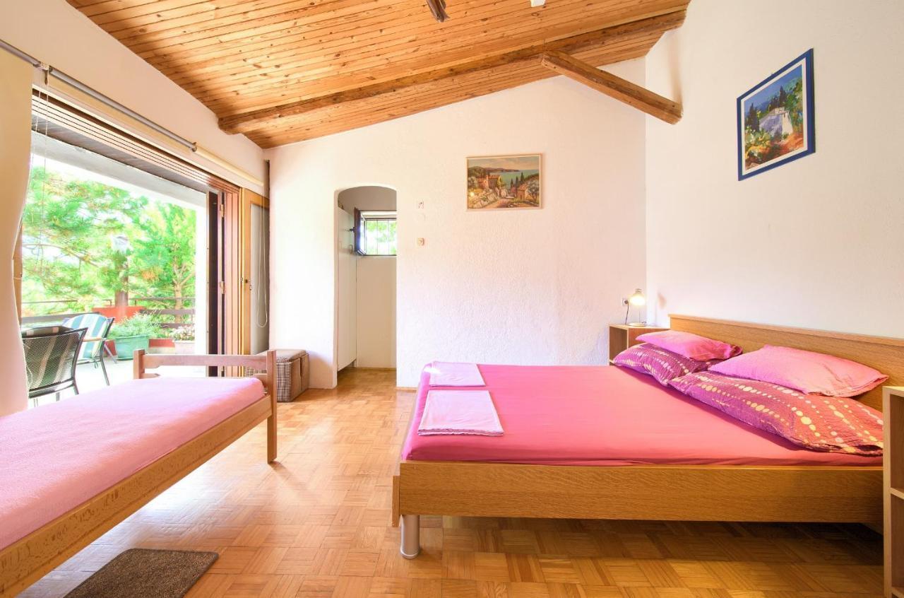 Apartments Olea Baška Esterno foto